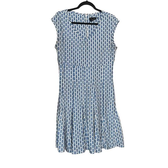 JUST…TAYLOR Blue & White Fit Flare Dress Size 14 - Picture 2 of 9